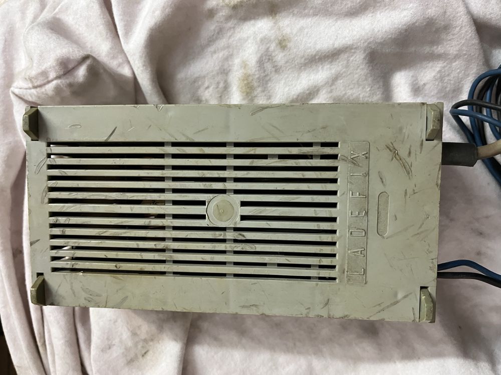 prostownik LADEFIX  6 V / 12 V Sprawny 100 %