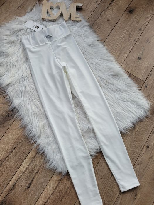Białe legginsy La Manuel modelująve podwójna lycra