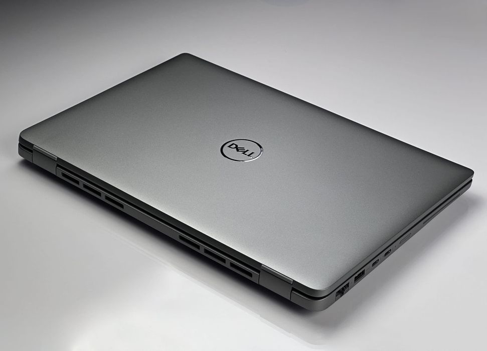 Laptop DELL Latitude 5450 | Ultra 5 135U / FHD / 16GB / 256GB