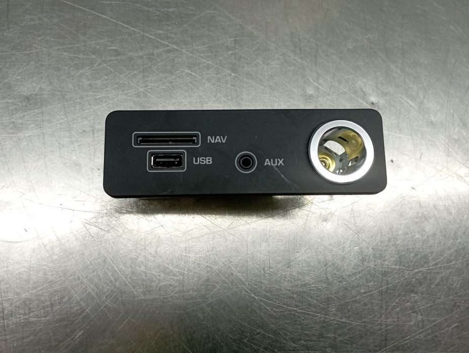 Módulo USB / AUX / IPOD JAGUAR F-Type Coupé (X152)