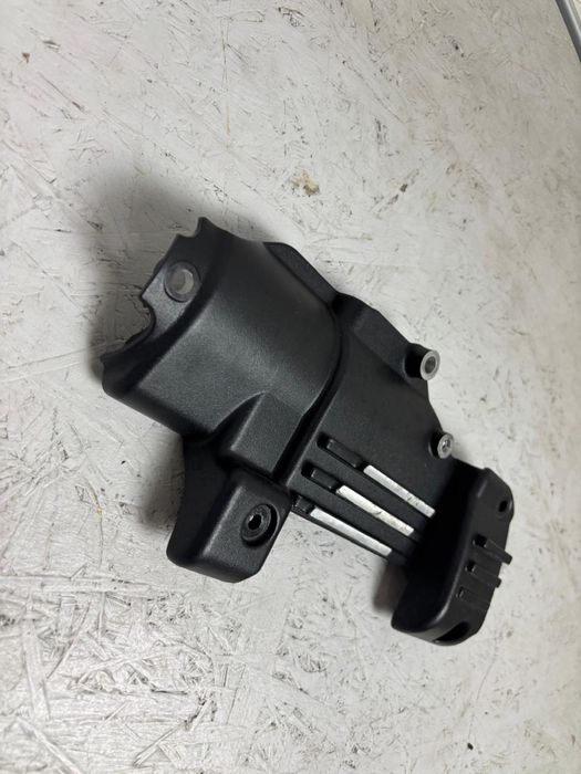 Triumph Rocket 3 R GT Osłona Aluminiowa Wypełnienie Rozrusznika