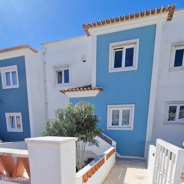 Moradia T5 com Vista Mar – Em Excelente Estado