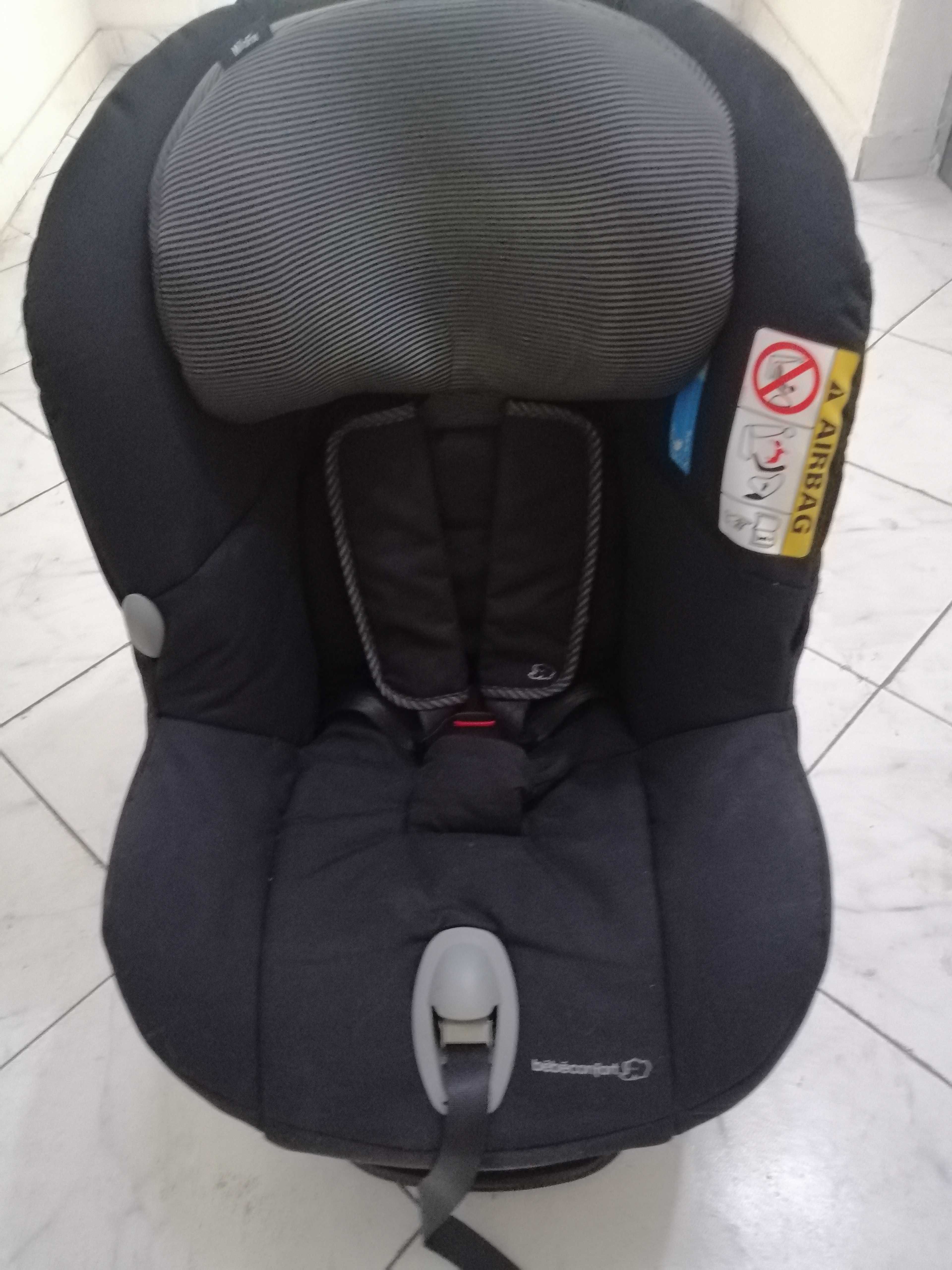 Cadeira Auto Bebe Confort Milofix Nomad Black