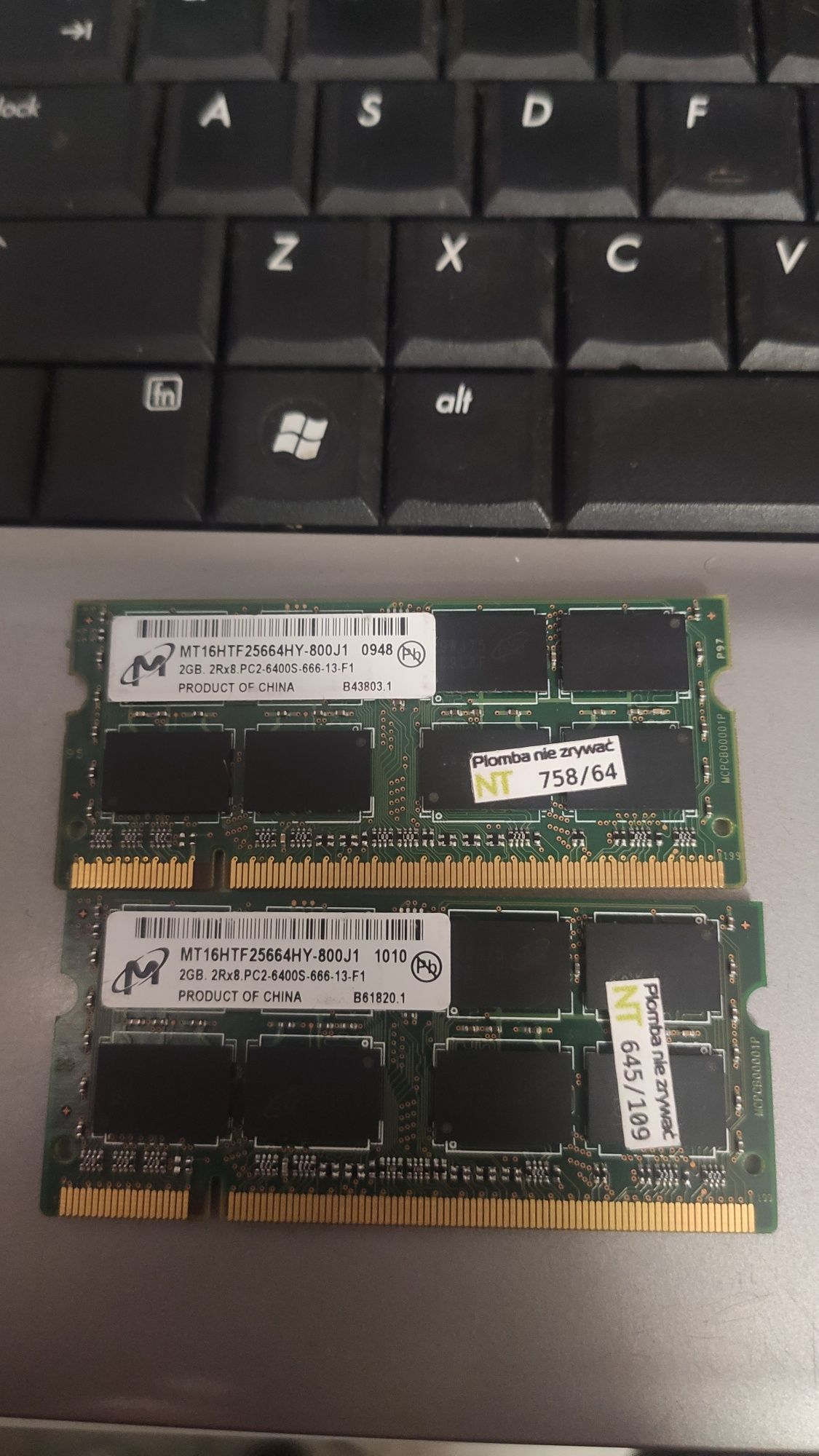 Pamec RAM 4gb + HDD 80gb
