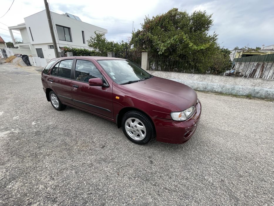 Nissan almera 1999