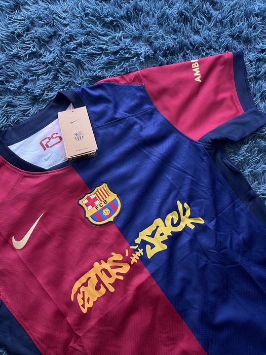 Barcelona Travis Scott Cactus Jack