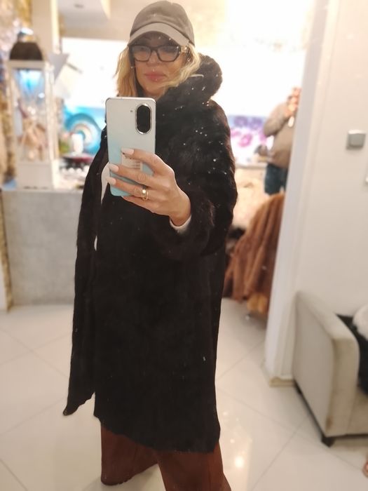 Futro z norek naturalne czekoladowe