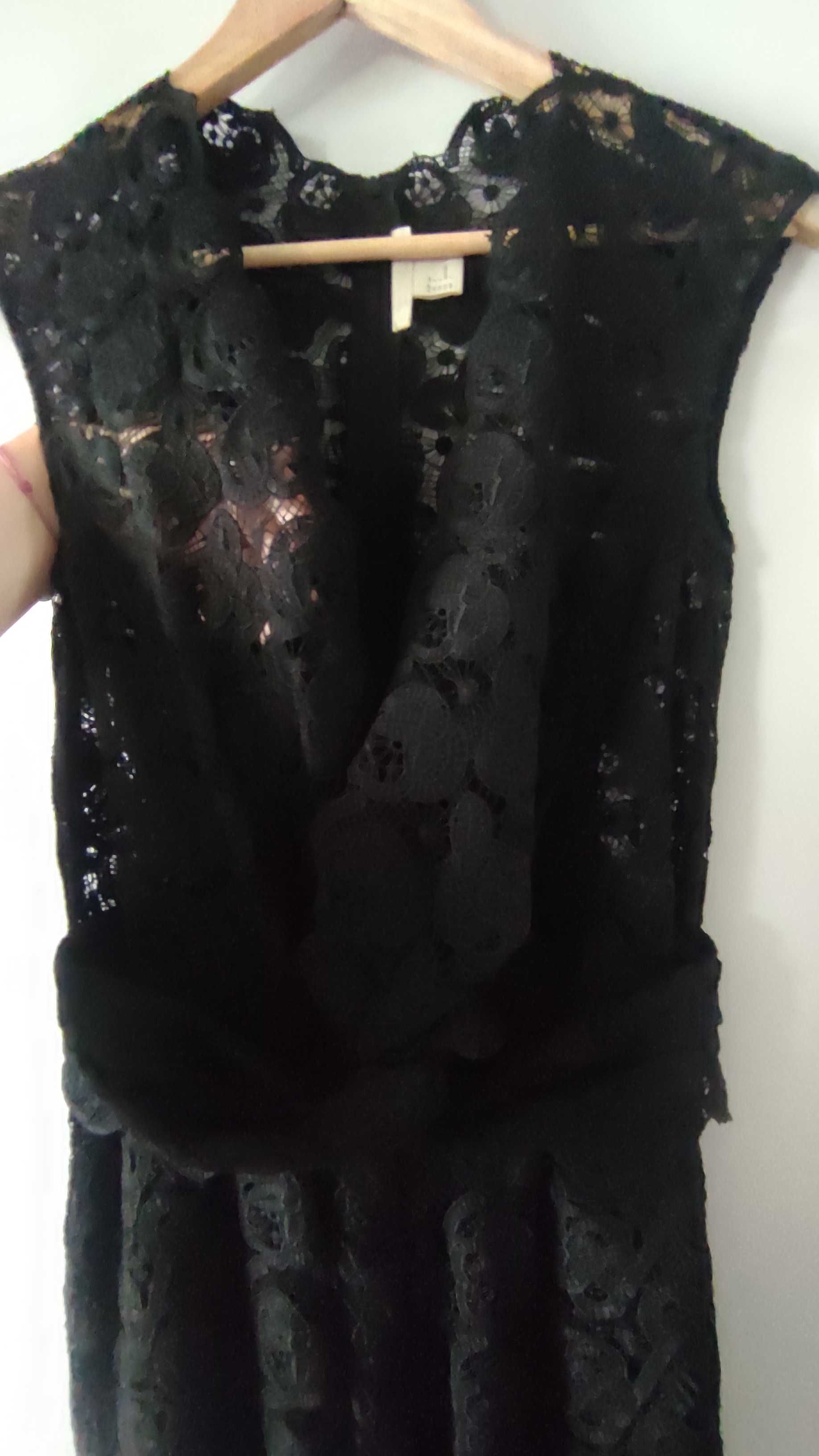 H&M czarny koronkowy kombinezon