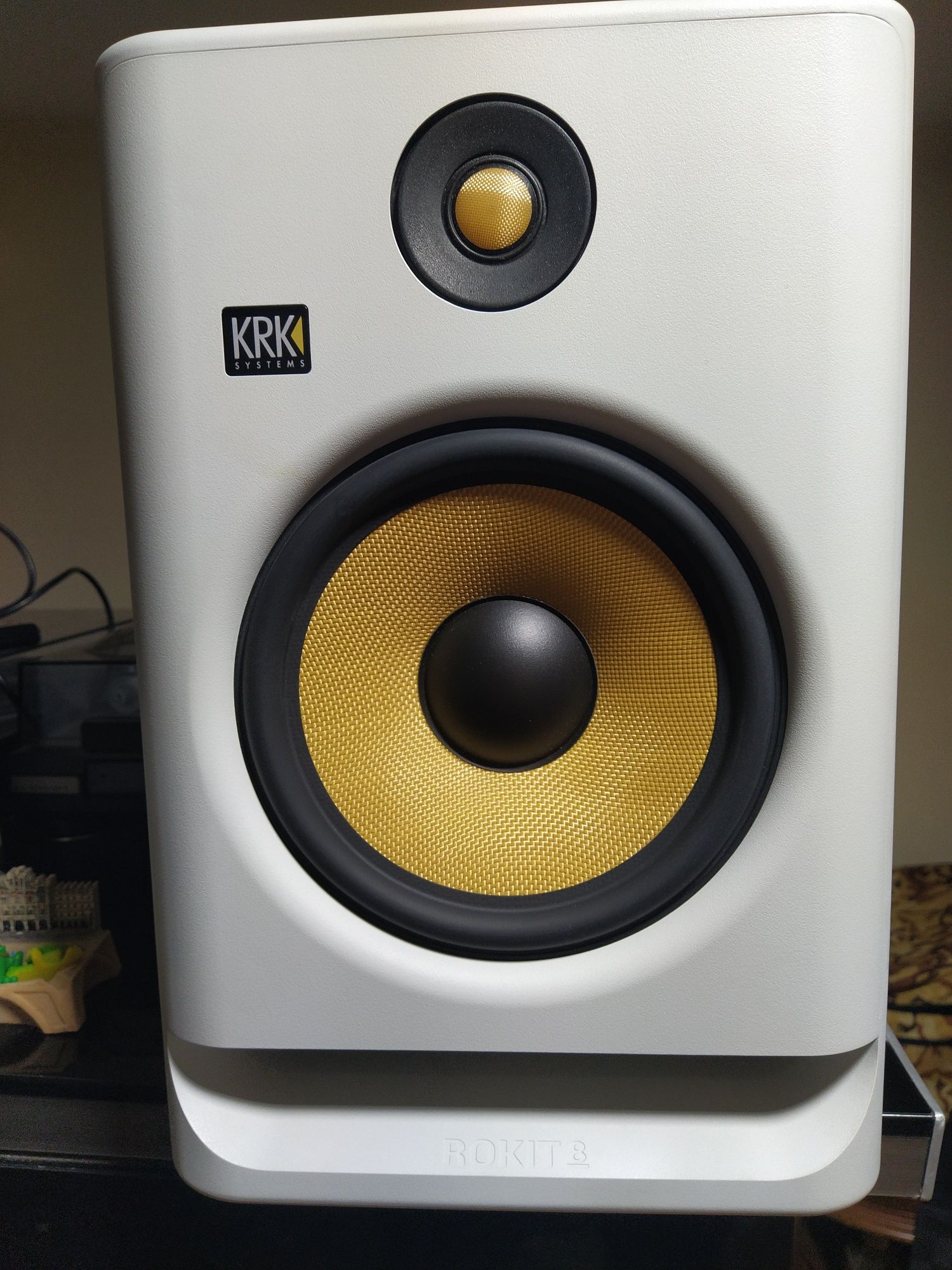 Monitor krk rokit 8 white (1 unidade)