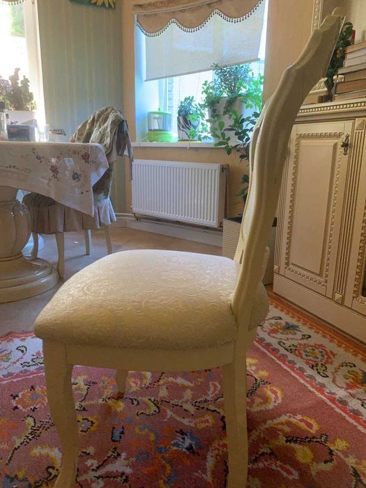 Стіл обідній зі стільцями Обеденный стол со стульями