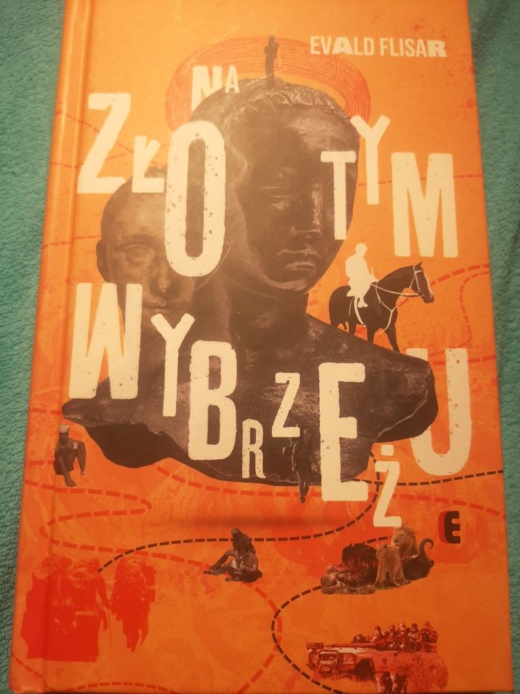 Książka Ewalda Flisara Zło na tym wybrzeżu