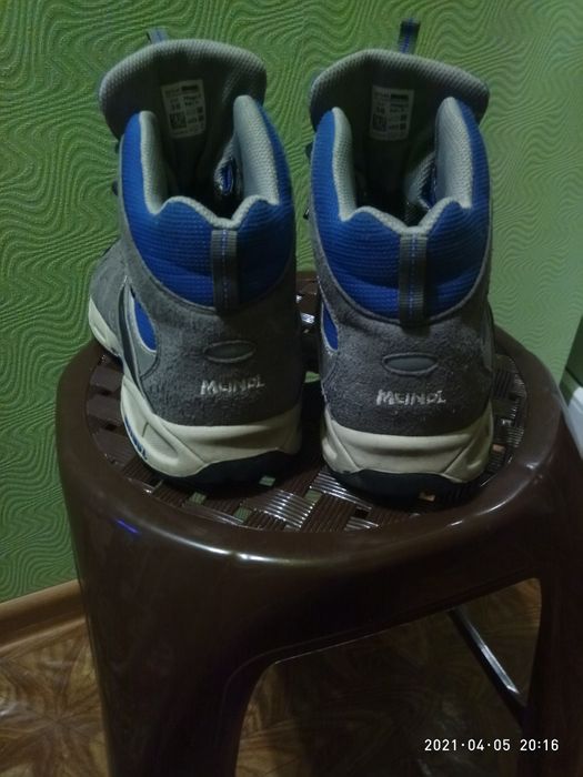 Продам кроссовки (ХОРОШЕЕ СОСТОЯНИЕ)!