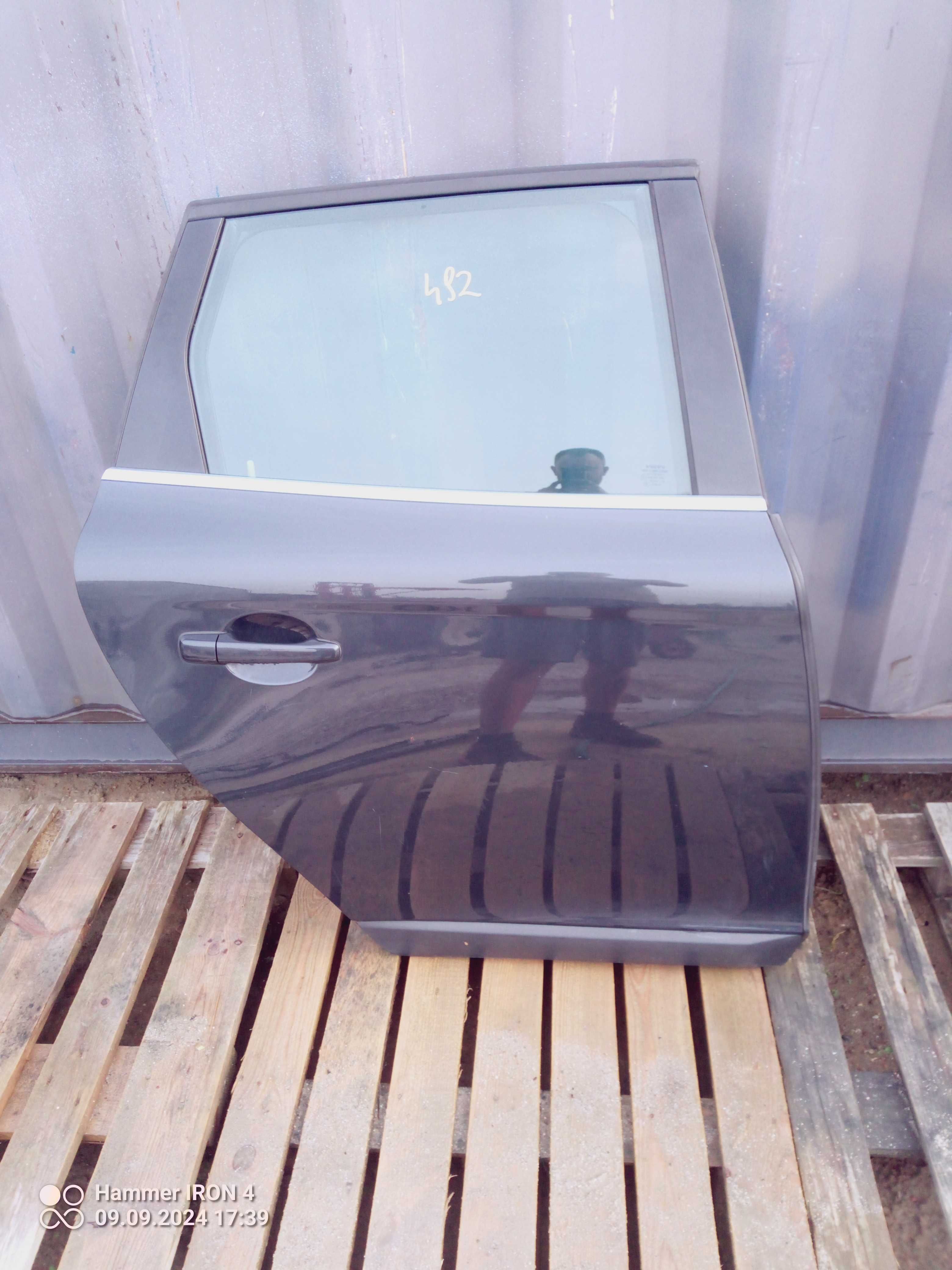 Drzwi prawe tylne Volvo xc60 09-17r w kolor 492, kompletne, wysyłka