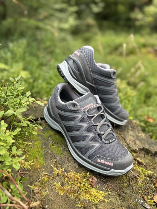 Lowa жіночі на gore-tex