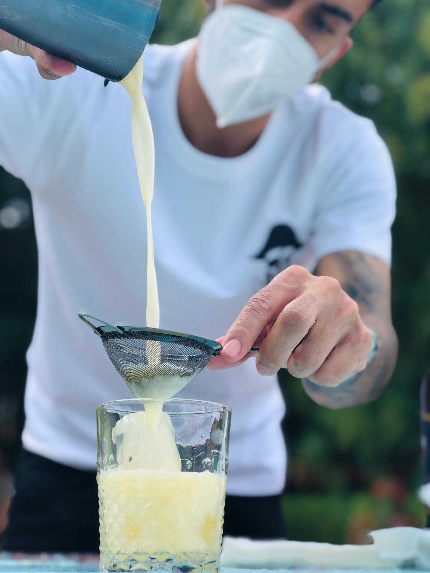Bartenders para eventos (casamentos, festas privadas, etc..)