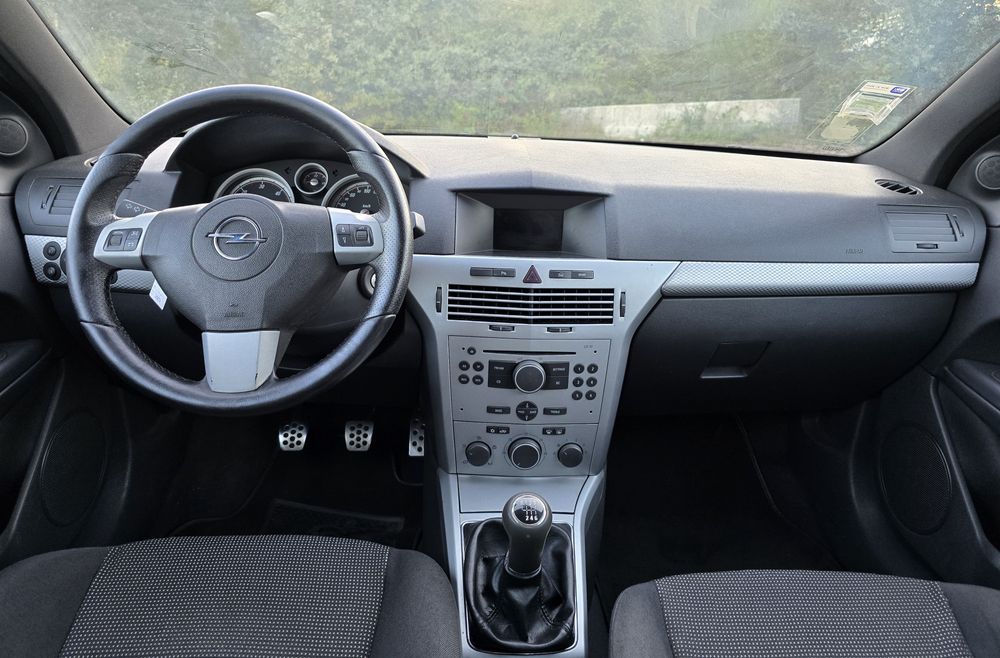 Opel Astra GTC 1.7 CDTI 125cv Nacional