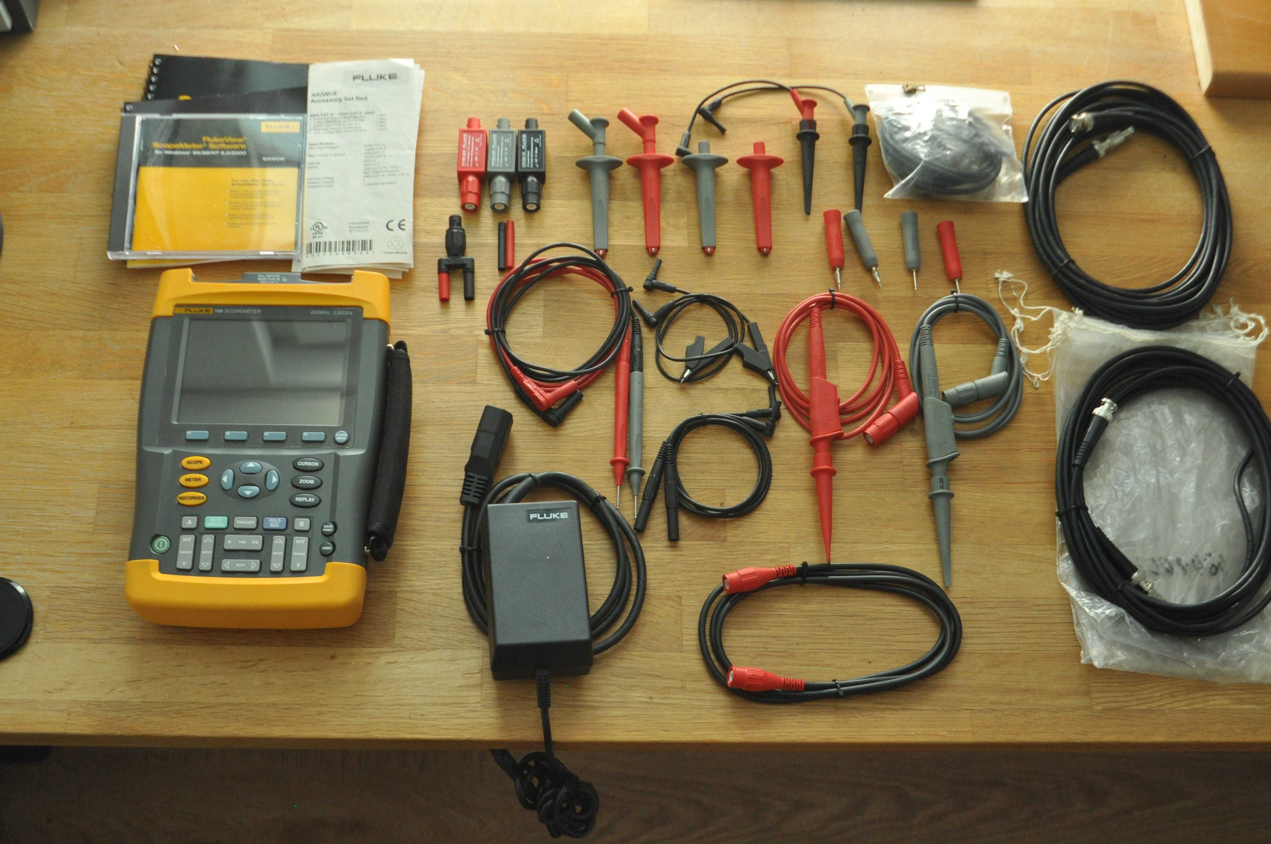 Fluke 199 Oscyloskop/ Scopemetr