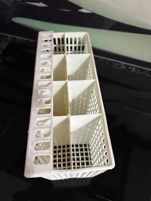 KOSZYK  kosz pojemnik na sztućce do zmywarki  plastik