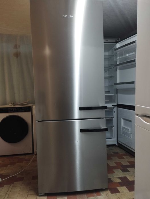 MIELE холодильник із Німеччини