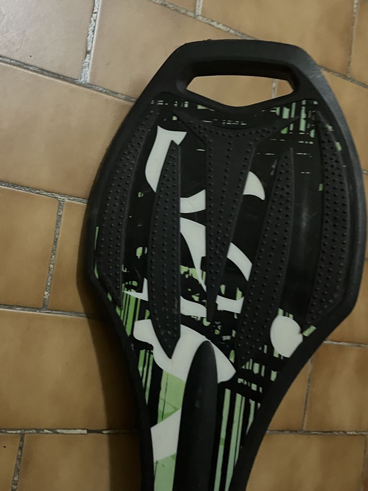 Skate duas rodas
