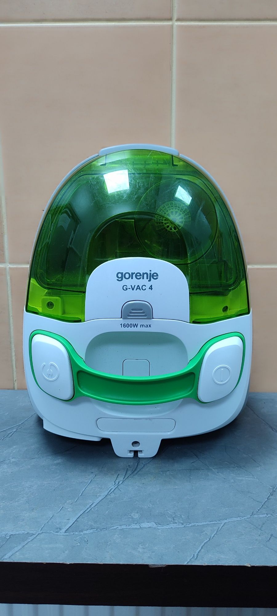 Пилосос безмішковий Garenje VCK1601GCYIV