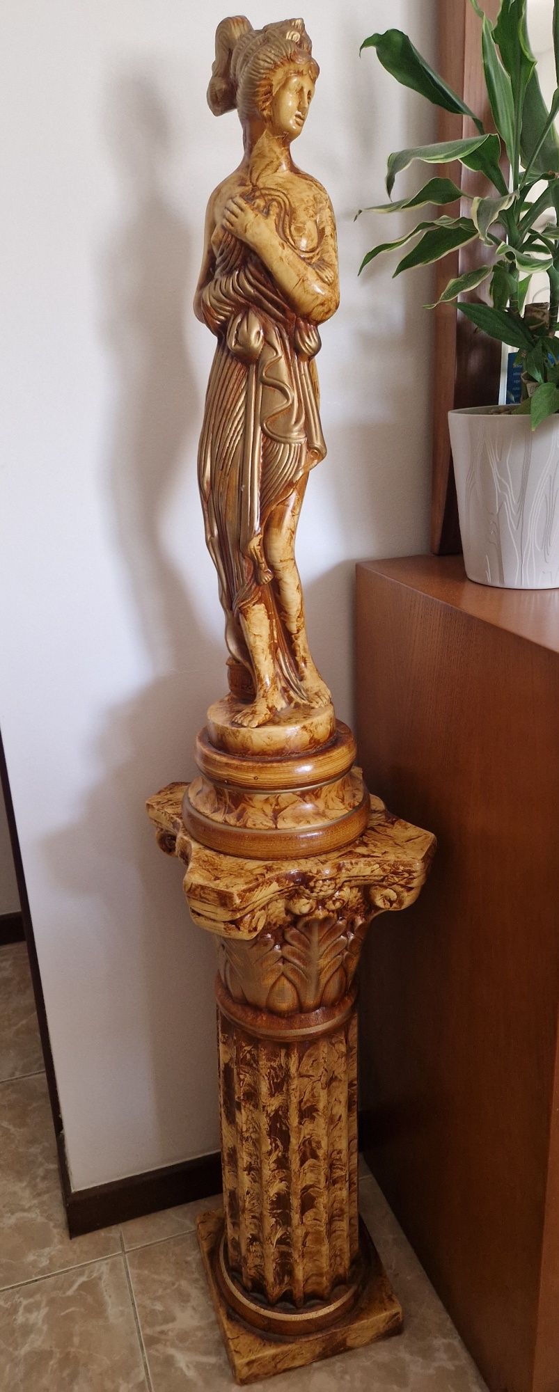 Estátua como nova