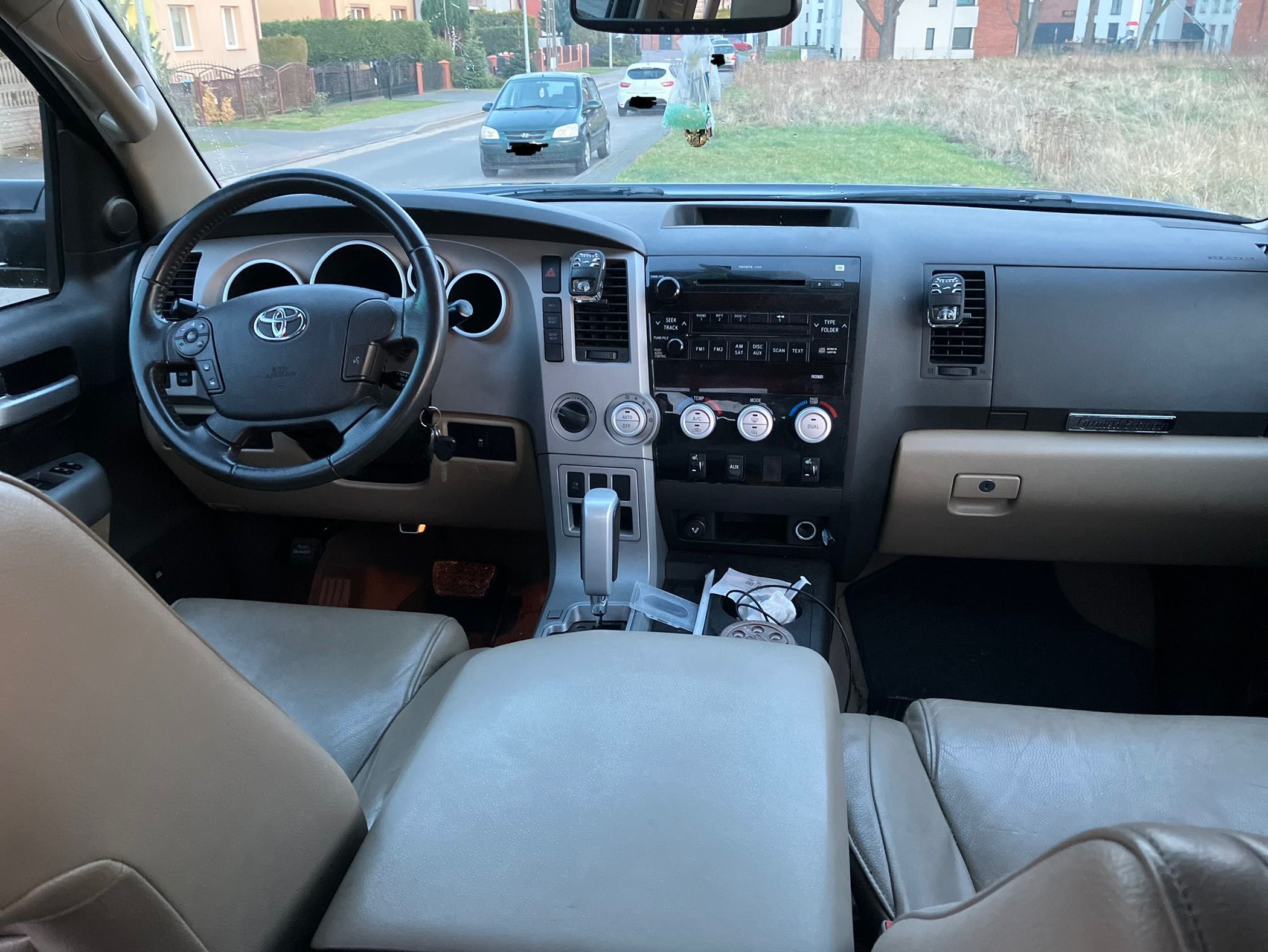 Toyota Tundra 5.7 V8 4x4 Limited pickup + LPG. Możliwa zamiana- kamper