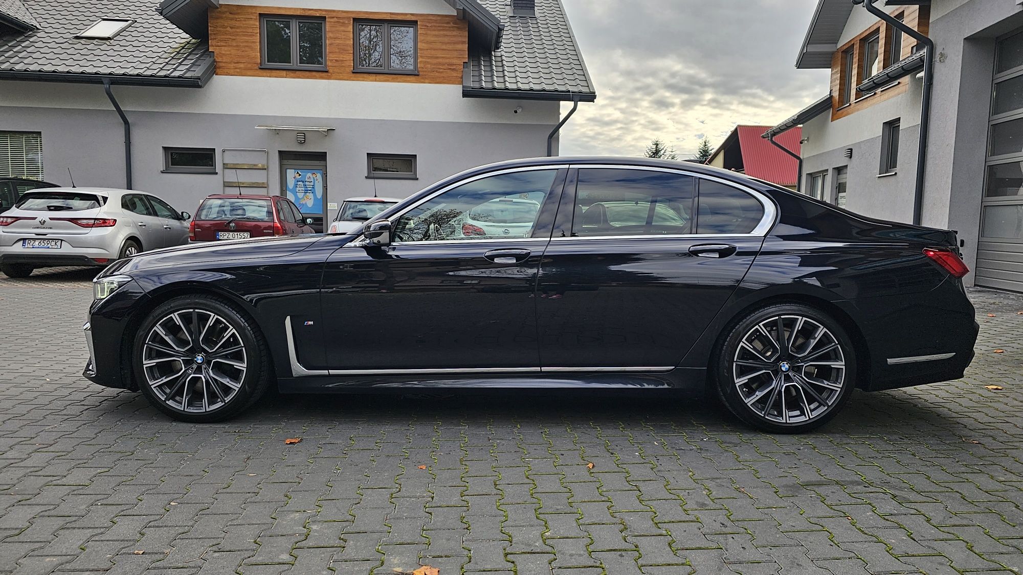 Koła felgi BMW 7 G11 G12 z oponami letnimi Bridgestone Run flat