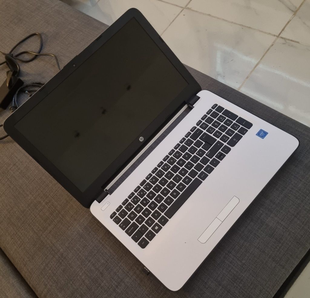 Portatil HP Bateria não carrega trabalha só ligado a Corrente