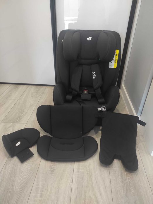 Fotelik samochodowy Joie, od urodzenia do 36kg , na pasy