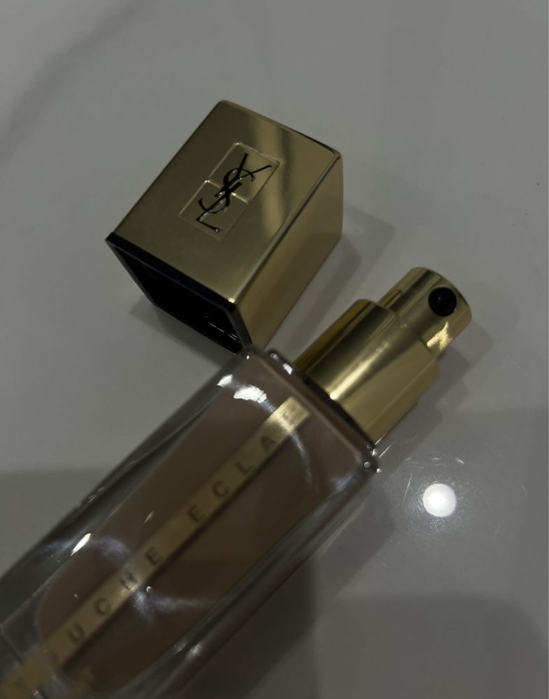 тональна основа тон ysl Yves Saint Laurent