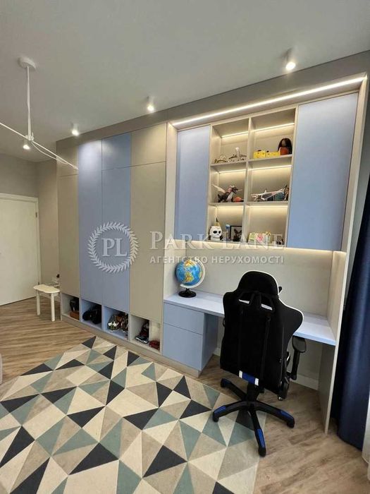 Продаж просторої 3х кімнатної квартири на Печерську ЖК Престиж Хол