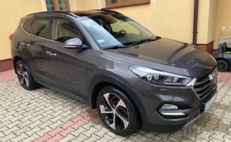 Hyunday Tucson Stan Bdb Ful Opcja 4x4 AWD diesel najmocniejszy 2rodzaj