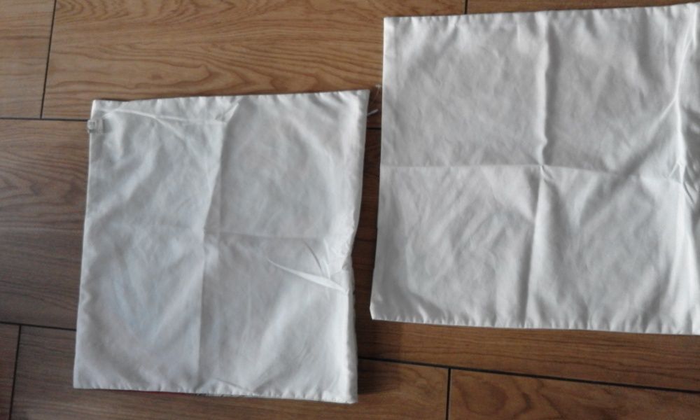 Świąteczne poszewki na poduszki , Nowe 40 x 40 cm z Mikołajem