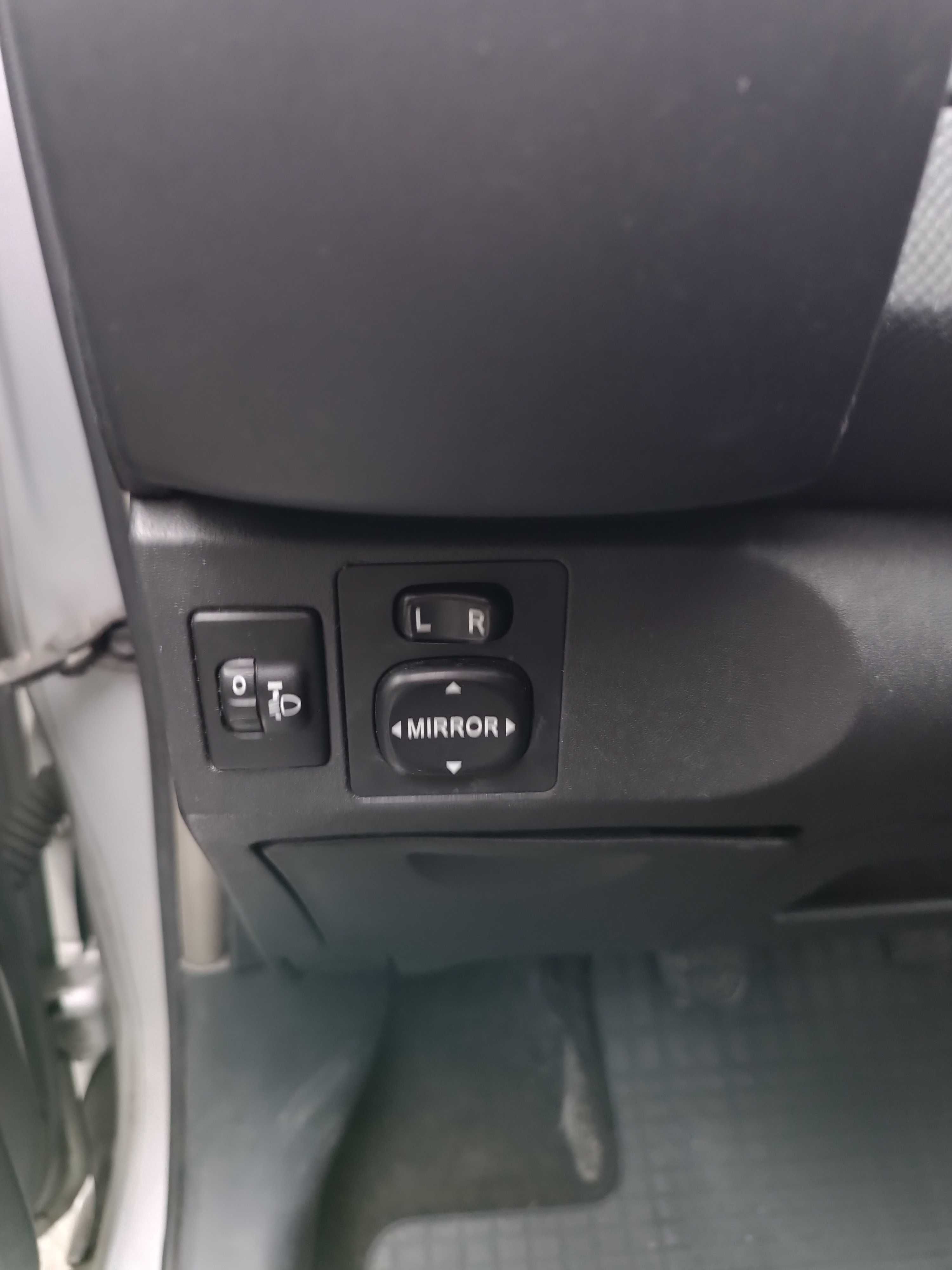 Toyota Yaris 2010