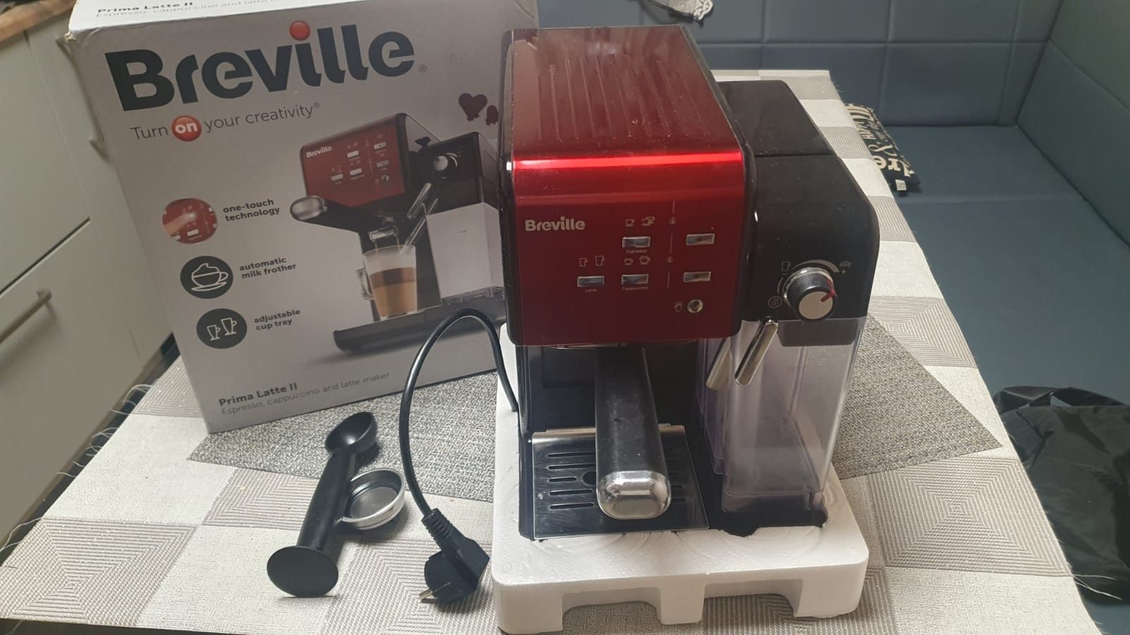 Breville prima late 2 stan b.dobry