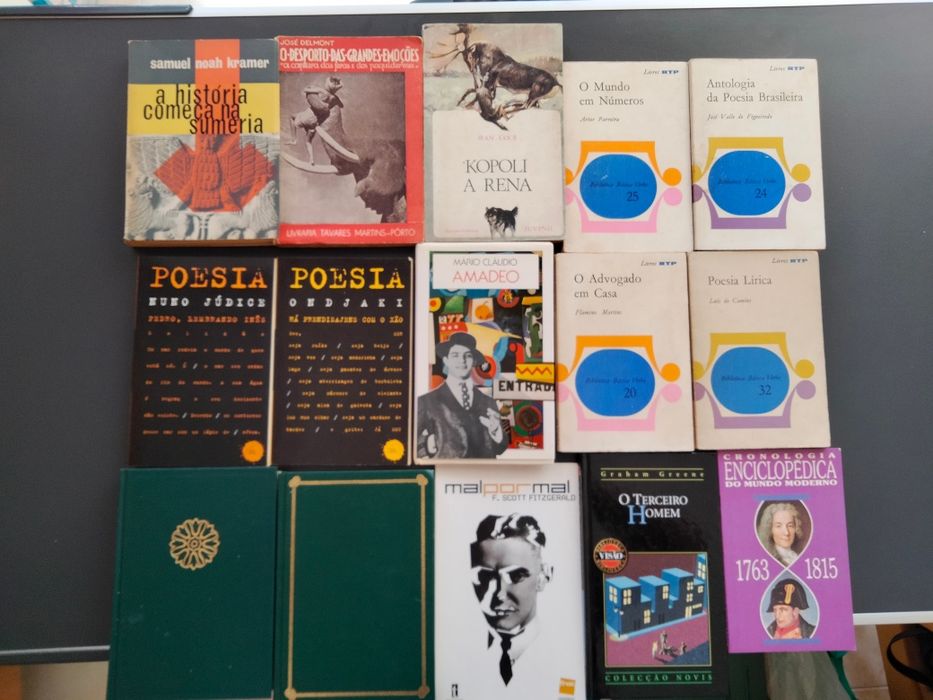 Vários livros diversos