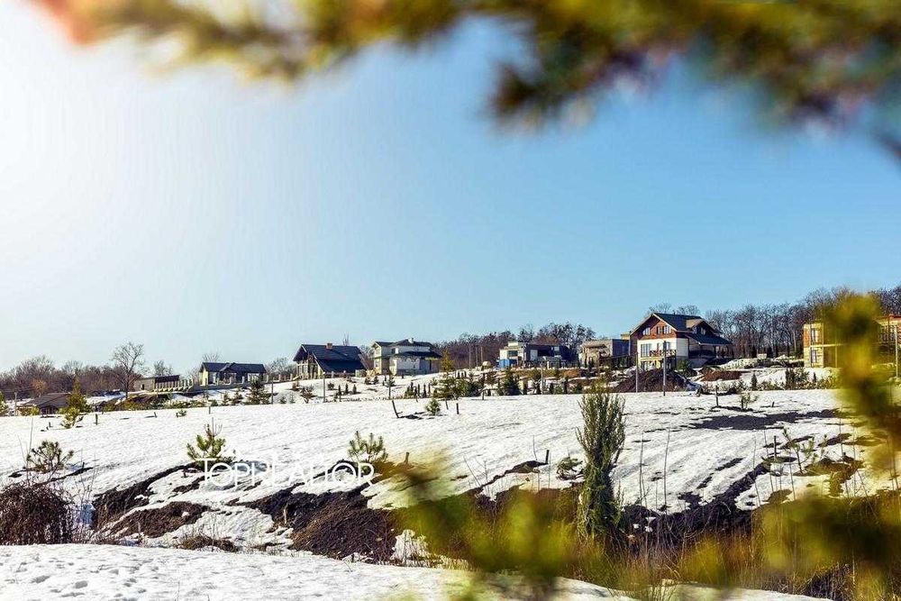 Продам участок 10 соток в коттеджном поселке Шале Грааль (Флоринка)