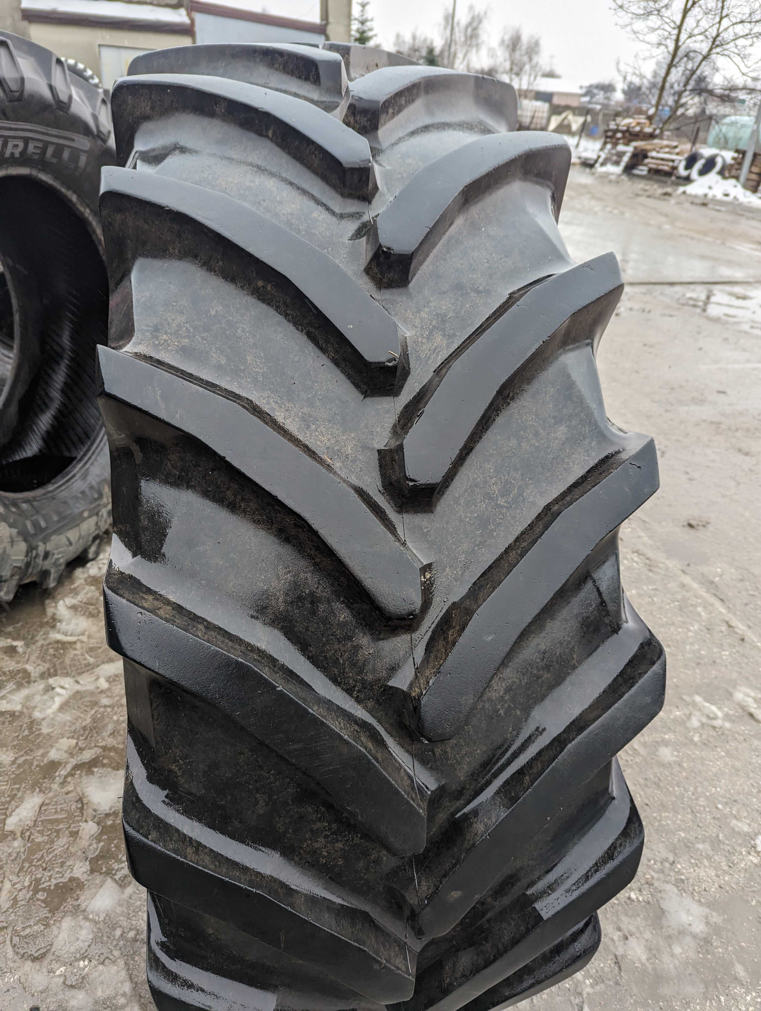 600/65R38 Pirelli PHP:65 opona rolnicza