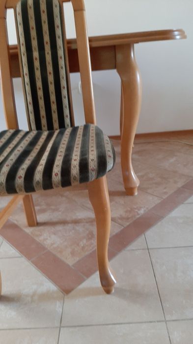 sprzedam  6 krzeseł bębowych