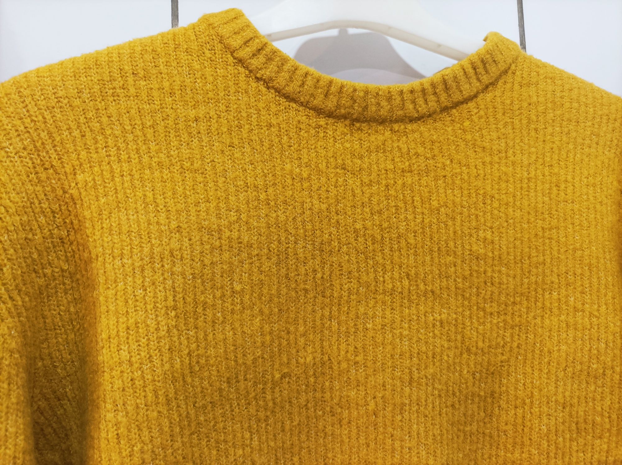 H&M, żółty/ kanarkowy sweter, XS, wełna, krótki, crop top
