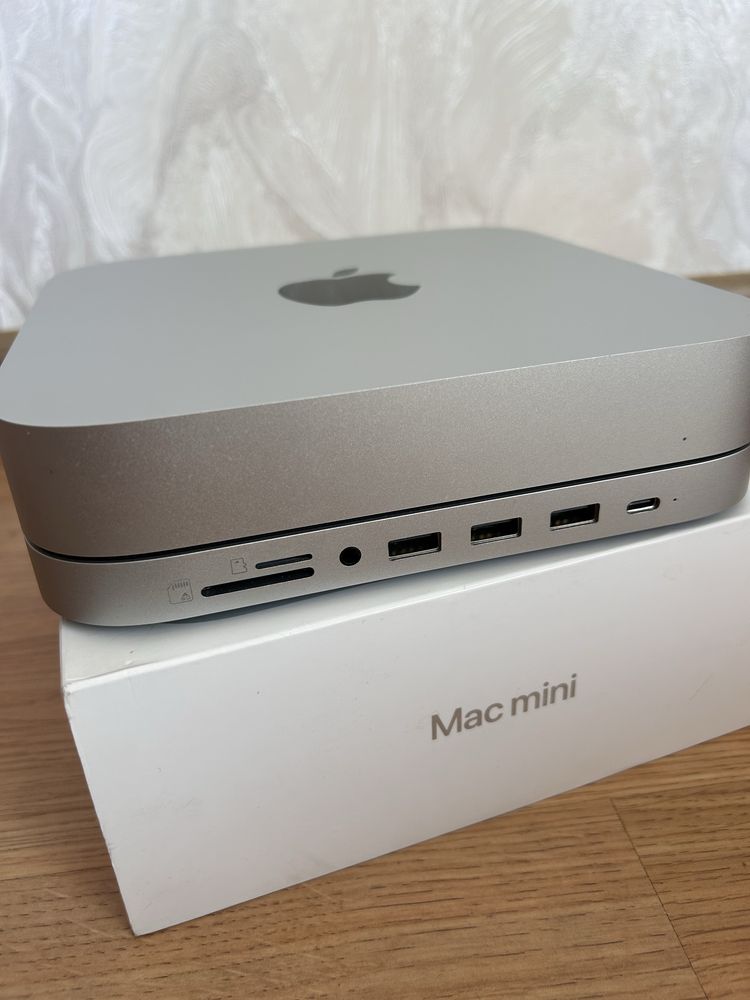 Apple Mac mini 2020 M1 Chip 256GB 8GB