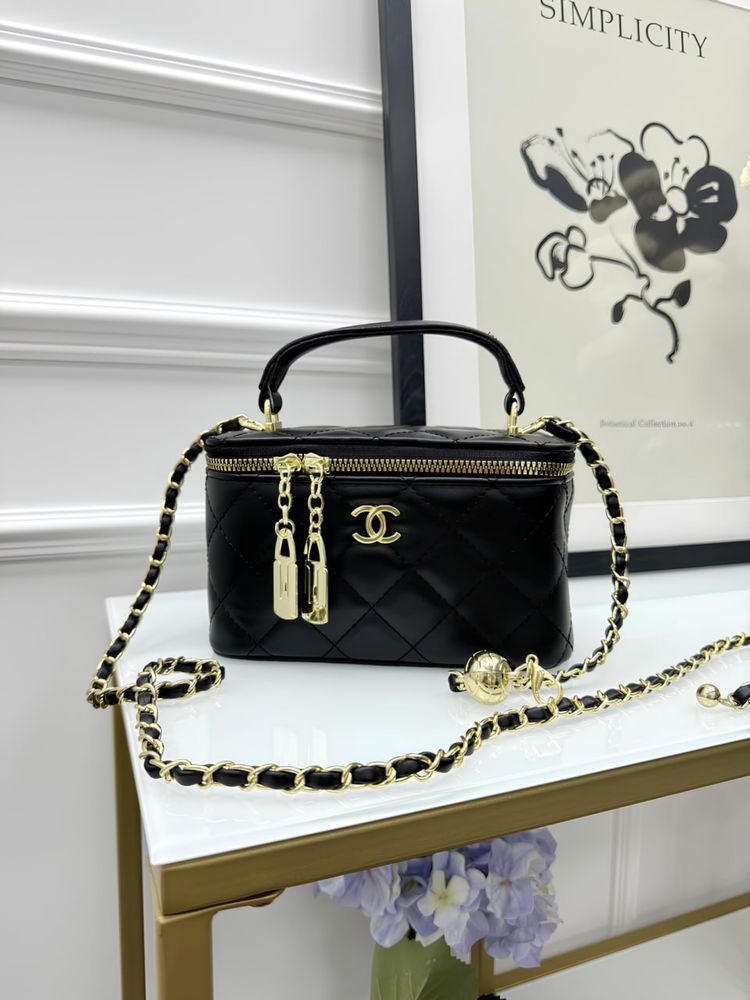 Сумка Chanel Classic Black Lambskin