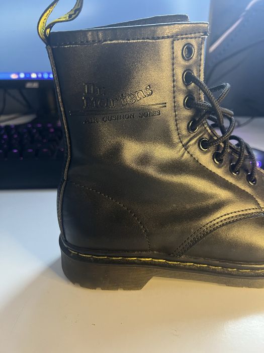 Dr. Martins 37 розмір