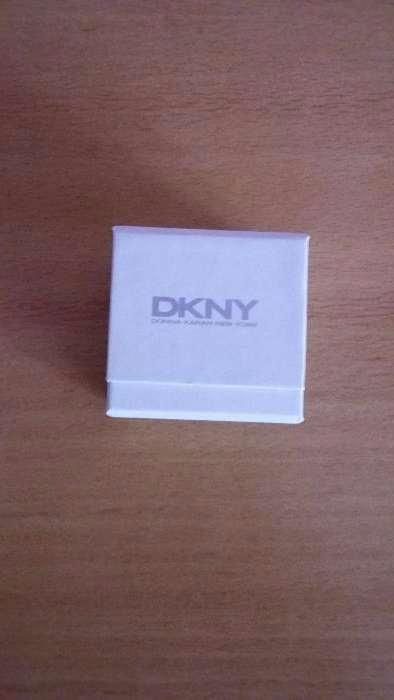 Caixa Dkny