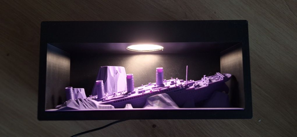 Lampka druk 3D tytanic