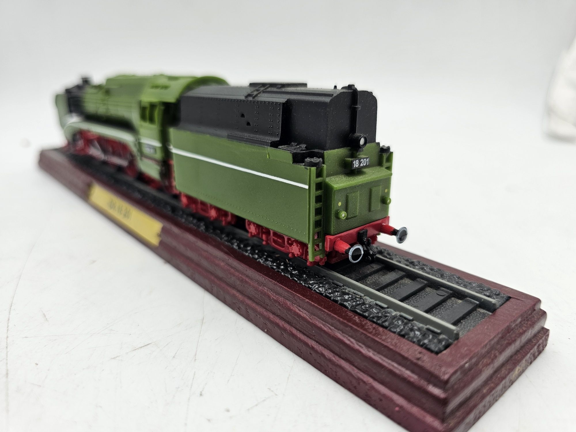 Model lokomotywy  HO pacific 231. 18201 DR