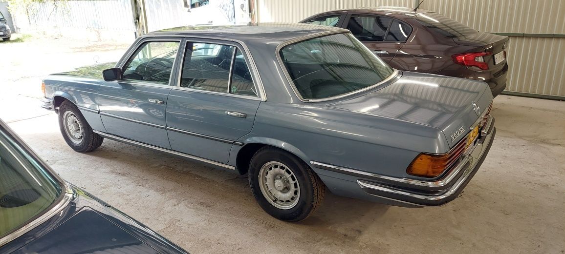 Mercedes W116 350 V8