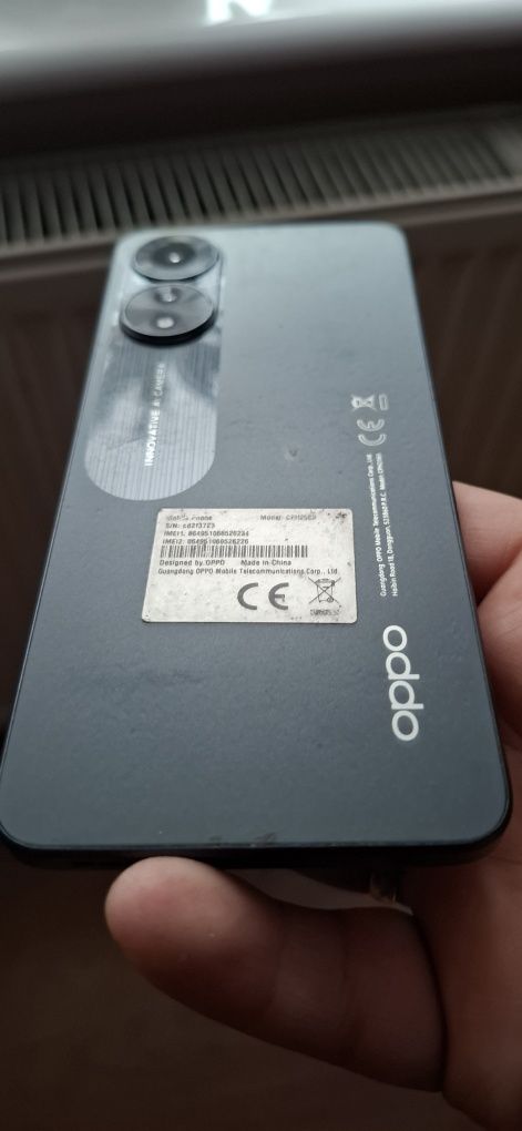 Smartfon Oppo A78