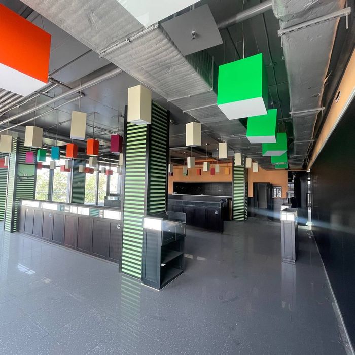 Аренда Помещения 244 м2 Пассаж Центр Мост-Сити Европейская площадь